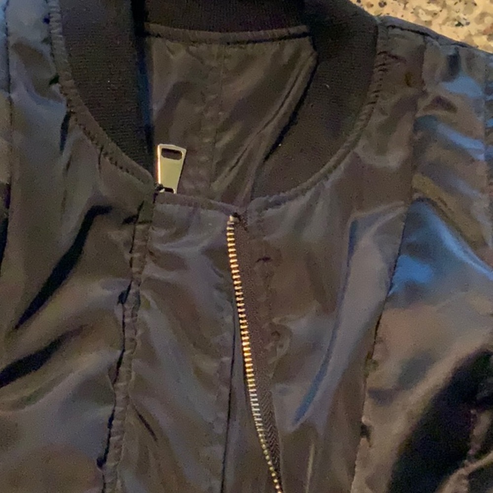 Women’s black bomber jacket - Picture 5 of 8